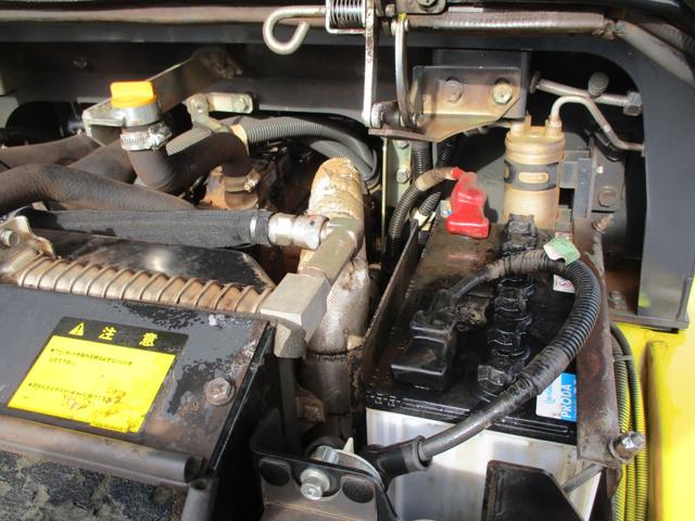 日本 コマツホイールローダ WA30-6EG 4WD エアコン 全面塗装済 稼働時間4925hrs(31枚目)