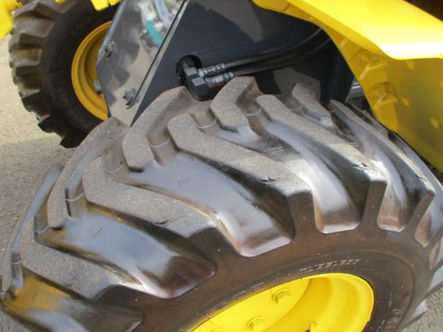 日本 コマツホイールローダ WA30-6EG 4WD エアコン 全面塗装済 稼働時間4925hrs(45枚目)