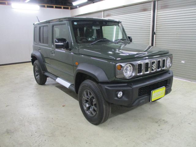 ジムニーノマド ＦＣ　登録済未使用車　スズキセーフティサポート　アダプティブクルーズコントロール　ＬＥＤヘッドライト　フォグライト　スマートキー　アイドリングストップ　純正アルミ　前席シートヒーター　コーナーセンサー（3枚目）