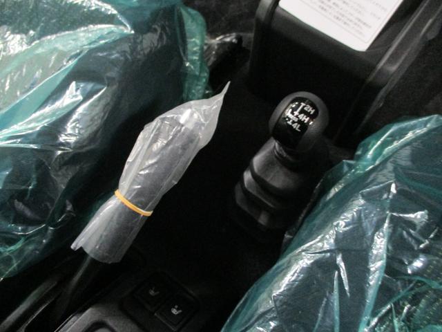 ジムニーノマド ＦＣ　登録済未使用車　スズキセーフティサポート　アダプティブクルーズコントロール　ＬＥＤヘッドライト　フォグライト　スマートキー　アイドリングストップ　純正アルミ　前席シートヒーター　コーナーセンサー（28枚目）