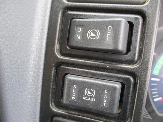 キャンター 全低床ダンプ　４ＷＤ　新品メッキパーツ　エアコン　パワステ　パワーウィンドウ（23枚目）