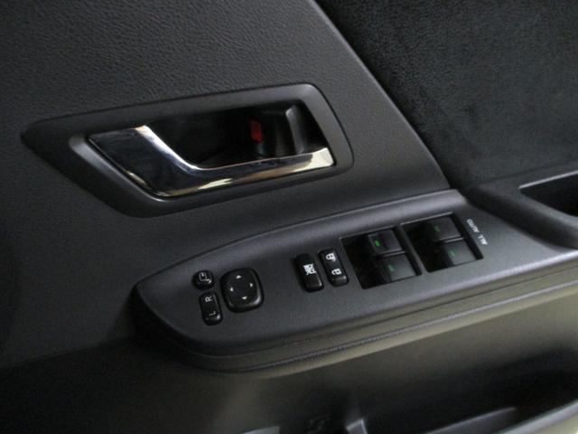 ヴェルファイア 2.4Z 4WD ワンオーナー 社外ナビ・TV 後席フリップダウンモニター バックカメラ 中古スタッドレス+アルミ(8枚目)