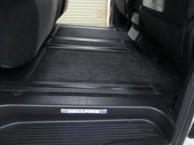 ヴェルファイア 2.4Z 4WD ワンオーナー 社外ナビ・TV 後席フリップダウンモニター バックカメラ 中古スタッドレス+アルミ(40枚目)