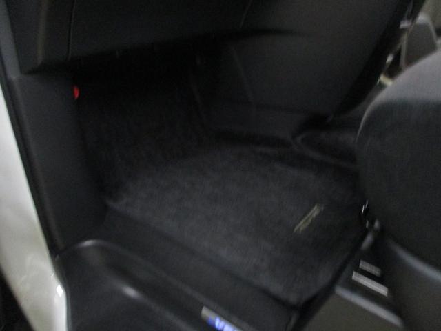 ヴェルファイア 2.4Z 4WD ワンオーナー 社外ナビ・TV 後席フリップダウンモニター バックカメラ 中古スタッドレス+アルミ(42枚目)