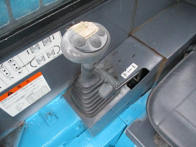 日本 トヨタジョブサン　４ＳＤＫ５　４ＷＤ　稼働時間１６５７ｈｒｓ　全塗装済　キャビン付　ヒーター（14枚目）