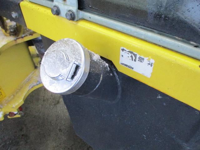 日本 ベースグレード　４ＷＤ　稼働時間３８４５ｈｒｓ　ヒーター（29枚目）