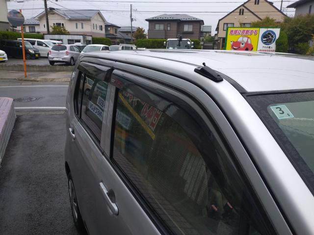 ワゴンＲ ＦＸ　４ＷＤ　５速マニュアル車　ワンオーナー　走行４万キロ台　前使用埼玉県　シートヒーター　純正オーディオ（11枚目）