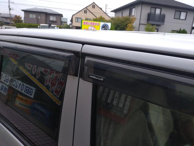 ワゴンＲ ＦＸ　４ＷＤ　５速マニュアル車　ワンオーナー　走行４万キロ台　前使用埼玉県　シートヒーター　純正オーディオ（12枚目）