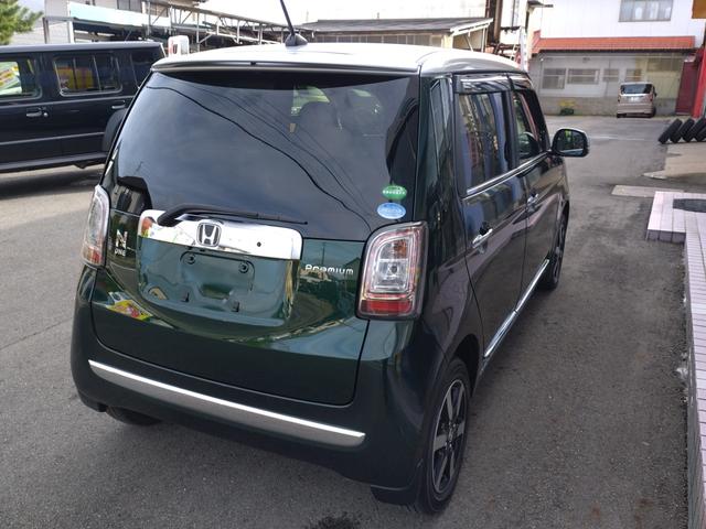 弊社は陸運局認証工場です。ブレーキなどの分解整備を仕事として行えるのは、国の認可を受けている「認証工場」だけです。