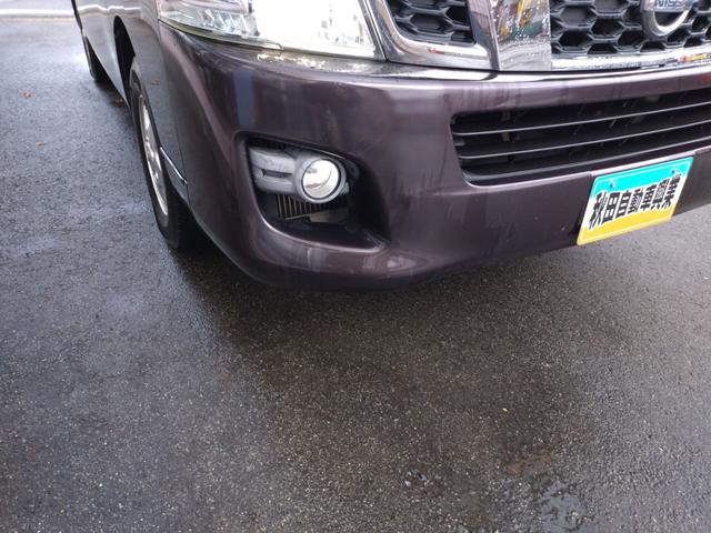 NV350キャラバンバン スーパーロングワイドDXターボ クロムギアパッケージ 4WD ハイルーフ HIDヘッドライト 防水専用シート 3人乗り 左スライドドア 特別色オーロラモーヴ 後方荷台コンパネ敷き キーレス 純正AW ETC(15枚目)