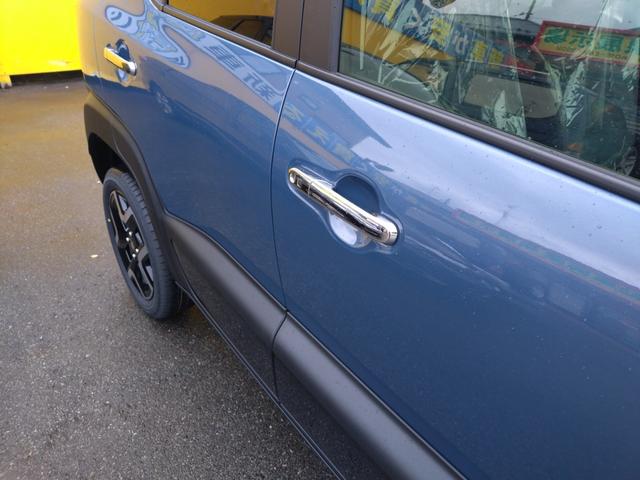 クロスビー ハイブリッドＭＺ　新型　４ＷＤ　登録済未使用車　アップグレードパッケージ　純正９インチ全方位モニター付ナビ　ＴＶ　Ｂｌｕｅｔｏｏｔｈ対応　ＬＥＤヘッドライト　スズキセーフティサポート　ブラックタフツートン（16枚目）