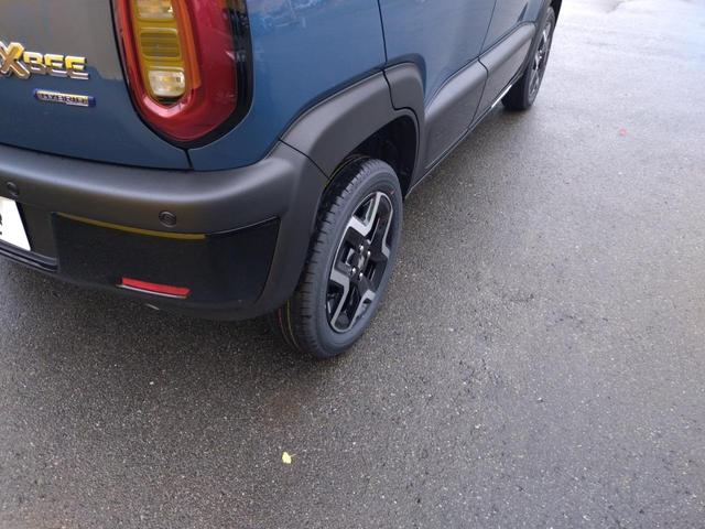 クロスビー ハイブリッドＭＺ　新型　４ＷＤ　登録済未使用車　アップグレードパッケージ　純正９インチ全方位モニター付ナビ　ＴＶ　Ｂｌｕｅｔｏｏｔｈ対応　ＬＥＤヘッドライト　スズキセーフティサポート　ブラックタフツートン（27枚目）