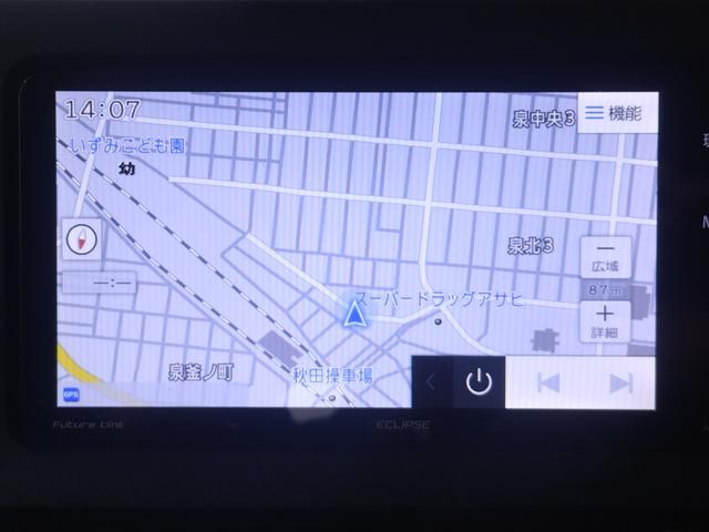 タント カスタムＸ　４ＷＤ　衝突被害軽減ブレーキ　純正ツートンカラー　ナビ　フルセグＴＶ　Ｂｌｕｅｔｏｏｔｈ　Ｂカメラ　両側パワースライドドア　ＬＥＤヘッドライト　シートヒーター　寒冷地仕様（2枚目）