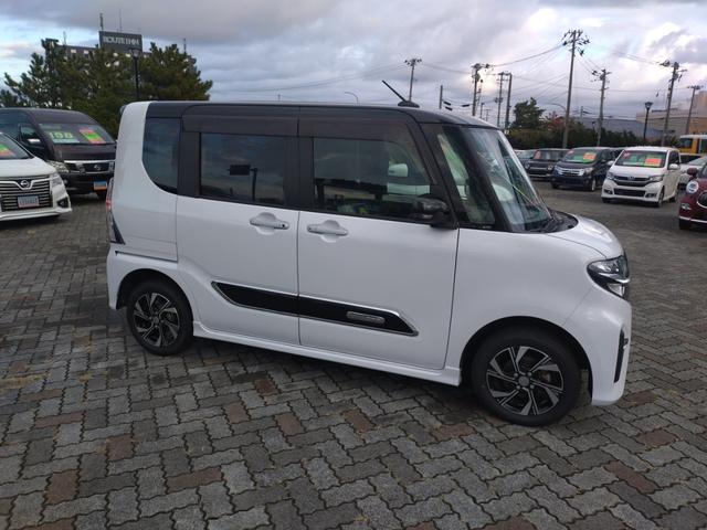 タント カスタムＸ　４ＷＤ　衝突被害軽減ブレーキ　純正ツートンカラー　ナビ　フルセグＴＶ　Ｂｌｕｅｔｏｏｔｈ　Ｂカメラ　両側パワースライドドア　ＬＥＤヘッドライト　シートヒーター　寒冷地仕様（10枚目）