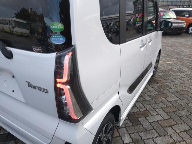 タント カスタムＸ　４ＷＤ　衝突被害軽減ブレーキ　純正ツートンカラー　ナビ　フルセグＴＶ　Ｂｌｕｅｔｏｏｔｈ　Ｂカメラ　両側パワースライドドア　ＬＥＤヘッドライト　シートヒーター　寒冷地仕様（29枚目）