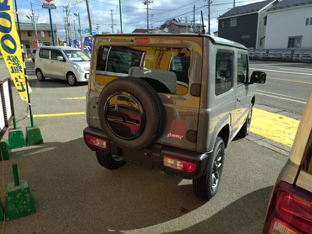 ジムニー ＸＣ　４ＷＤ　ターボ　届出済未使用車　ナビ　フルセグＴＶ　Ｂｌｕｅｔｏｏｔｈ　スズキセーフティサポート　ＬＥＤヘッドライト　オートライト　スマートキー　オートクルーズコントロール　シートヒーター（7枚目）
