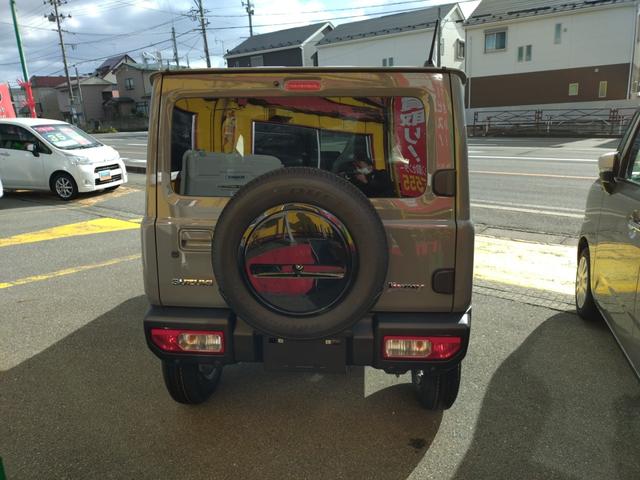 ジムニー ＸＣ　４ＷＤ　ターボ　届出済未使用車　ナビ　フルセグＴＶ　Ｂｌｕｅｔｏｏｔｈ　スズキセーフティサポート　ＬＥＤヘッドライト　オートライト　スマートキー　オートクルーズコントロール　シートヒーター（8枚目）