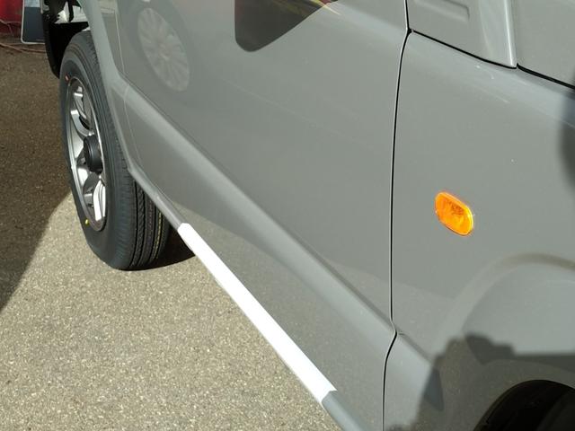 ジムニー ＸＣ　４ＷＤ　ターボ　届出済未使用車　ナビ　フルセグＴＶ　Ｂｌｕｅｔｏｏｔｈ　スズキセーフティサポート　ＬＥＤヘッドライト　オートライト　スマートキー　オートクルーズコントロール　シートヒーター（14枚目）