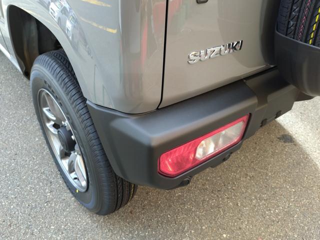 ジムニー ＸＣ　４ＷＤ　ターボ　届出済未使用車　ナビ　フルセグＴＶ　Ｂｌｕｅｔｏｏｔｈ　スズキセーフティサポート　ＬＥＤヘッドライト　オートライト　スマートキー　オートクルーズコントロール　シートヒーター（23枚目）