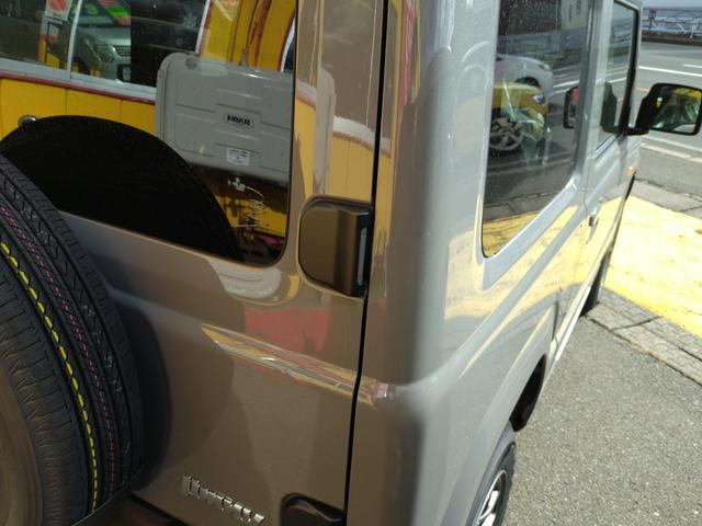 ジムニー ＸＣ　４ＷＤ　ターボ　届出済未使用車　ナビ　フルセグＴＶ　Ｂｌｕｅｔｏｏｔｈ　スズキセーフティサポート　ＬＥＤヘッドライト　オートライト　スマートキー　オートクルーズコントロール　シートヒーター（26枚目）