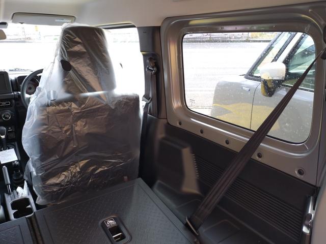 ジムニー ＸＣ　４ＷＤ　ターボ　届出済未使用車　ナビ　フルセグＴＶ　Ｂｌｕｅｔｏｏｔｈ　スズキセーフティサポート　ＬＥＤヘッドライト　オートライト　スマートキー　オートクルーズコントロール　シートヒーター（44枚目）