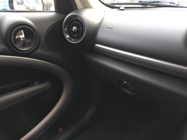 ＭＩＮＩ クーパーＤ　クロスオーバー　オール４　４ＷＤ　ナビ　フルセグＴＶ　Ｂｌｕｅｔｏｏｔｈ　Ｂモニター　ＨＩＤヘッドライト　プッシュスタート　レーダー（42枚目）