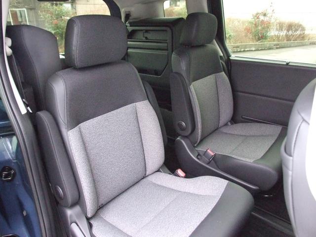 フリード ｅ：ＨＥＶエアーＥＸ（16枚目）