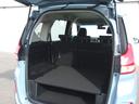 後部座席を倒すと広々ラゲッジスペース