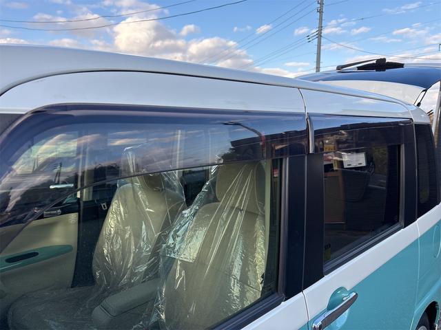 ムーヴキャンバス Ｘメイクアップリミテッド　ＳＡＩＩＩ　４ＷＤ／スマートアシスト／純正ナビ／フルセグＴＶ／パノラマモニター／Ｂｌｕｅｔｏｏｔｈ　Ａｕｄｉｏ／ＤＶＤ再生／両側パワースライドドア／プッシュスタート／スマートキー／オートライト／オートライト（26枚目）