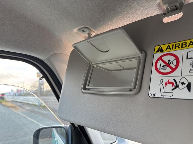 ムーヴキャンバス Ｘメイクアップリミテッド　ＳＡＩＩＩ　４ＷＤ／スマートアシスト／純正ナビ／フルセグＴＶ／パノラマモニター／Ｂｌｕｅｔｏｏｔｈ　Ａｕｄｉｏ／ＤＶＤ再生／両側パワースライドドア／プッシュスタート／スマートキー／オートライト／オートライト（42枚目）