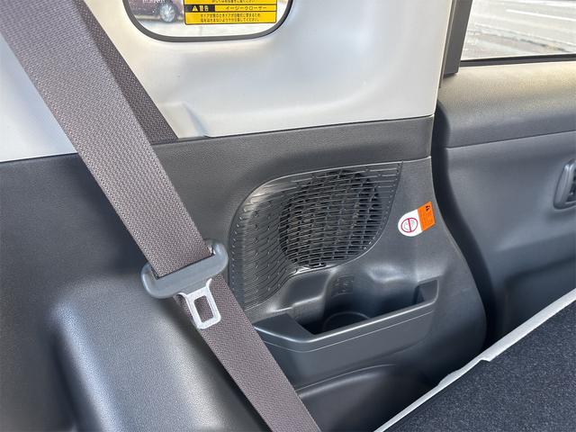 ムーヴキャンバス Ｘメイクアップリミテッド　ＳＡＩＩＩ　４ＷＤ／スマートアシスト／純正ナビ／フルセグＴＶ／パノラマモニター／Ｂｌｕｅｔｏｏｔｈ　Ａｕｄｉｏ／ＤＶＤ再生／両側パワースライドドア／プッシュスタート／スマートキー／オートライト／オートライト（56枚目）