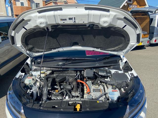 ノート Ｘ　ＦＯＵＲ　ワンオーナー車　寒冷地仕様　プロパイロット　全方位モニター　衝突被害軽減ブレーキ　ＬＥＤヘッドライト　クリアランスソナー　シートヒーター　オートヘッドライト（3枚目）