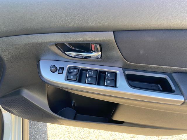 ＸＶ ２．０ｉ－Ｌ　アイサイト　関西使用車　４ＷＤ　衝突被害軽減ブレーキ　横滑り防止　ＨＩＤヘッドライト　パワーシート　パドルシフト　ナビ・ＴＶ　Ｂｌｕｅｔｏｏｔｈ　バックカメラ　クルーズコントロール　プッシュスタート（41枚目）