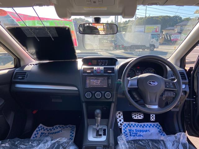 インプレッサスポーツ ２．０ｉ－Ｓアイサイト　４ＷＤ　衝突被害軽減ブレーキ　パワーシート　ナビ・ＴＶ　Ｂｌｕｅｔｏｏｔｈ　バックカメラ　クルーズコントロール　本革ステアリング　パドルシフト　純正１７アルミホイール（16枚目）