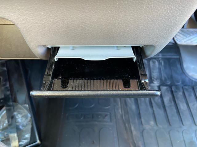 エブリイ ＰＡリミテッド　４ＷＤ　キャンピングカー　未使用品ちょいＣＡＭ豊バージョン　衝突被害軽減ブレーキ　クリアランスソナー　ドライブレコーダー　パワーステアリング　パワーウィンドウ　エアコン　ＣＤ・ラジオ（19枚目）