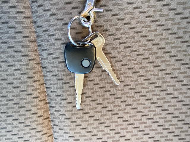 エブリイ ＰＡリミテッド　４ＷＤ　キャンピングカー　未使用品ちょいＣＡＭ豊バージョン　衝突被害軽減ブレーキ　クリアランスソナー　ドライブレコーダー　パワーステアリング　パワーウィンドウ　エアコン　ＣＤ・ラジオ（22枚目）