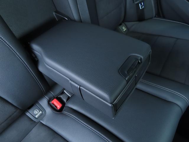 Ｅクラス Ｅ２００　アバンギャルド　スポーツ　ターボ　ワンオーナー　黒革電動シート　全周囲カメラ　追従型クルコン　Ｂｌｕｅｔｏｏｔｈ　フルセグＴＶナビ　シートヒーター　パドルシフト　プッシュスタート　ＬＥＤライト　ＥＴＣ（32枚目）