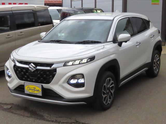 フロンクス ベースグレード 4WD 登録済未使用車 全周囲カメラ 9インチナビ AppleCarplay 全車速追従クルコン クリアランスソナー BSM ブレーキホールド HUD 突軽減ブレーキ シートヒーター(2枚目)