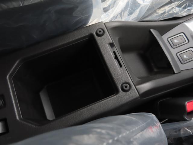 フロンクス ベースグレード 4WD 登録済未使用車 全周囲カメラ 9インチナビ AppleCarplay 全車速追従クルコン クリアランスソナー BSM ブレーキホールド HUD 突軽減ブレーキ シートヒーター(24枚目)