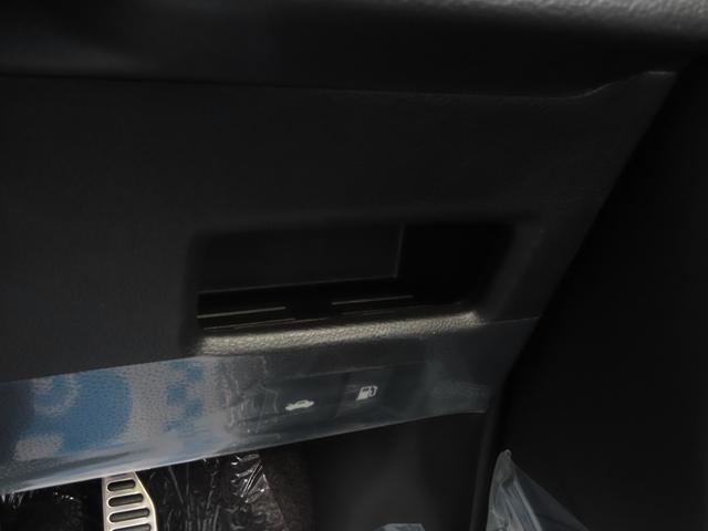 フロンクス ベースグレード 4WD 登録済未使用車 全周囲カメラ 9インチナビ AppleCarplay 全車速追従クルコン クリアランスソナー BSM ブレーキホールド HUD 突軽減ブレーキ シートヒーター(25枚目)