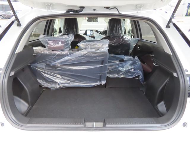 フロンクス ベースグレード 4WD 登録済未使用車 全周囲カメラ 9インチナビ AppleCarplay 全車速追従クルコン クリアランスソナー BSM ブレーキホールド HUD 突軽減ブレーキ シートヒーター(33枚目)