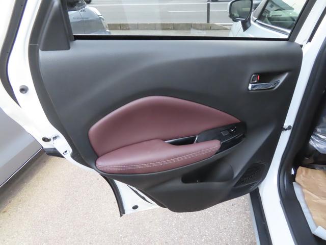 フロンクス ベースグレード 4WD 登録済未使用車 全周囲カメラ 9インチナビ AppleCarplay 全車速追従クルコン クリアランスソナー BSM ブレーキホールド HUD 突軽減ブレーキ シートヒーター(39枚目)