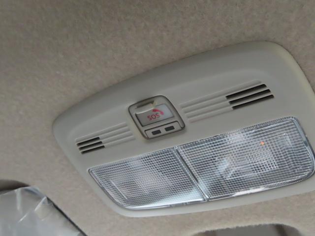 フロンクス ベースグレード 4WD 登録済未使用車 全周囲カメラ 9インチナビ AppleCarplay 全車速追従クルコン クリアランスソナー BSM ブレーキホールド HUD 突軽減ブレーキ シートヒーター(65枚目)