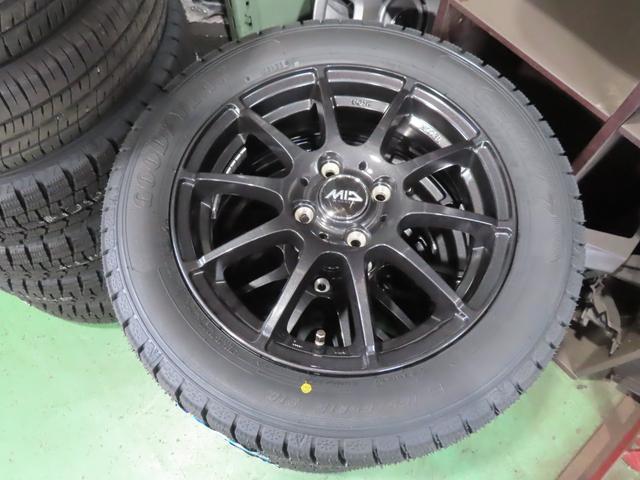 クロスビー ハイブリッドＭＺ　登録済未使用車　全周囲カメラ　９インチナビ　アップルカープレイ　ドラレコ（前後）ＥＴＣ　フロアマット　ドアバイザー　スタッドレスタイヤアルミホイール付　全車速追従クルコン　シートヒーター　ＢＳＭ（9枚目）