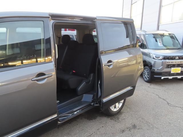 デリカＤ：５ Ｄ　パワーパッケージ　４ＷＤ－ＬＯＣＫ　バックカメラ　ドラレコ　両側Ｐスライド　クルコン　Ｂｌｕｅｔｏｏｔｈ　フルセグＴＶナビ　シートヒーター　リアヒーター・クーラー　ＡＣ１００Ｖコンセント　ＨＩＤ　イエローフォグ　ＥＴＣ（52枚目）