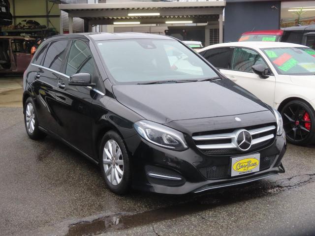 Ｂクラス Ｂ１８０　ターボ　ディーラー車　ワンオーナーカー　走行１２５００ｋｍ　プッシュスタート　ＢＳＭ　ＬＥＤオートライト　バックガイドモニター　Ｂｌｕｅｔｏｏｔｈ　シートヒーター　オート格納ヒーテッドドアミラー（4枚目）