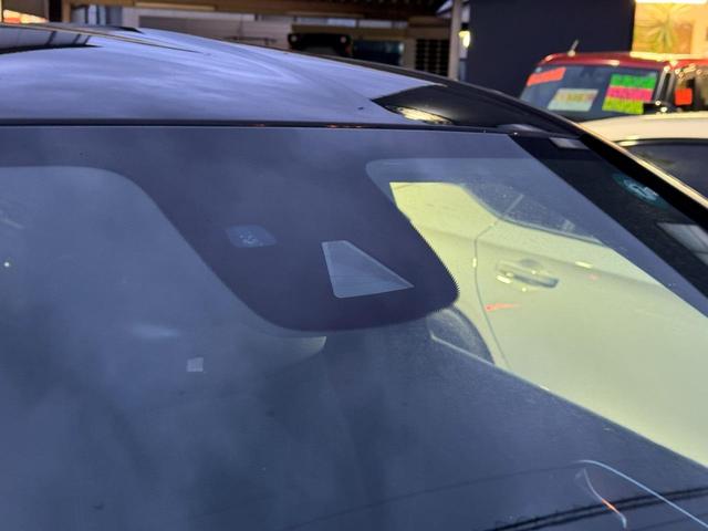 Ｂクラス Ｂ１８０　ターボ　ディーラー車　ワンオーナーカー　走行１２５００ｋｍ　プッシュスタート　ＢＳＭ　ＬＥＤオートライト　バックガイドモニター　Ｂｌｕｅｔｏｏｔｈ　シートヒーター　オート格納ヒーテッドドアミラー（41枚目）