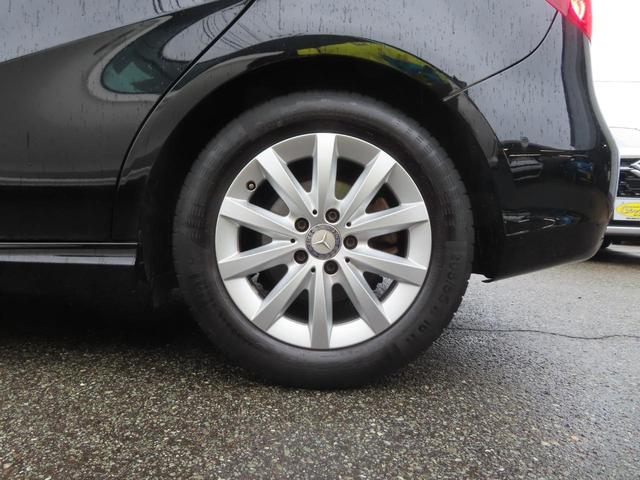 Ｂクラス Ｂ１８０　ターボ　ディーラー車　ワンオーナーカー　走行１２５００ｋｍ　プッシュスタート　ＢＳＭ　ＬＥＤオートライト　バックガイドモニター　Ｂｌｕｅｔｏｏｔｈ　シートヒーター　オート格納ヒーテッドドアミラー（57枚目）