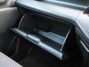 大きく収納力のあるグローブボックスです!