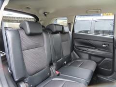 ��ž�ʤϥ����ȥ�ե����ʾ岼�ˤ��Ĥ��Ƥ��ꡢ��ʬ�˹�ä���ž�������뤳�Ȥ��Ǥ��ޤ��� 3